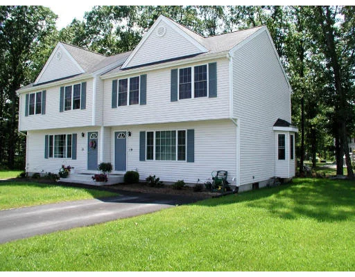 Unit for sale at 19 Katie Cir, Attleboro, MA 02703
