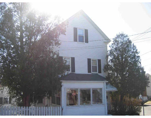 Unit for sale at 2 South St, Salem, MA 01970