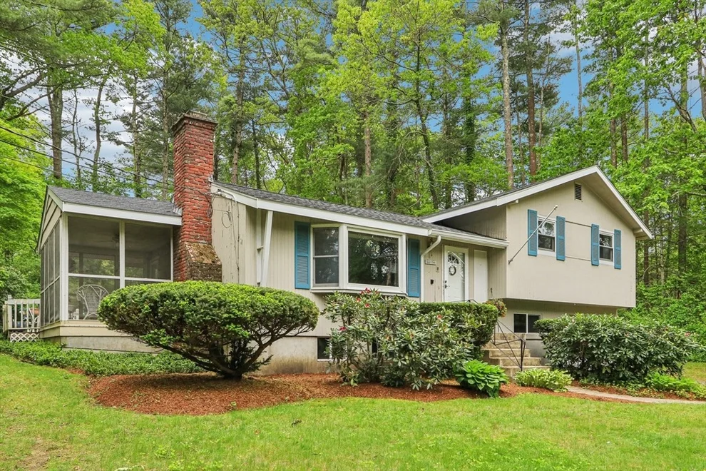 Unit for sale at 51 Barton Dr, Sudbury, MA 01776