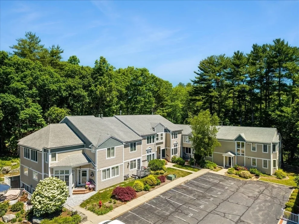 Unit for sale at 701 Winthrop Street, Taunton, MA 02780