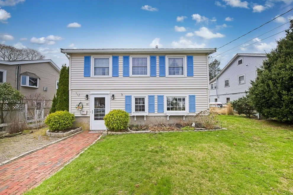 Unit for sale at 38 Kimball Beach Rd, Hingham, MA 02043