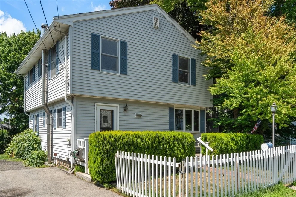 Unit for sale at 28 Pleasant St, Rockport, MA 01966