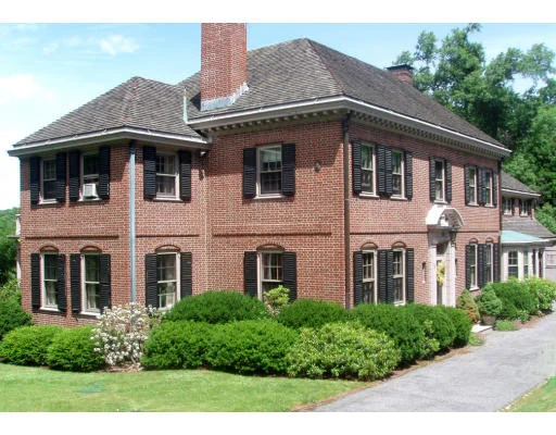 Unit for sale at 23 Westwood Drive, Worcester, MA 01609