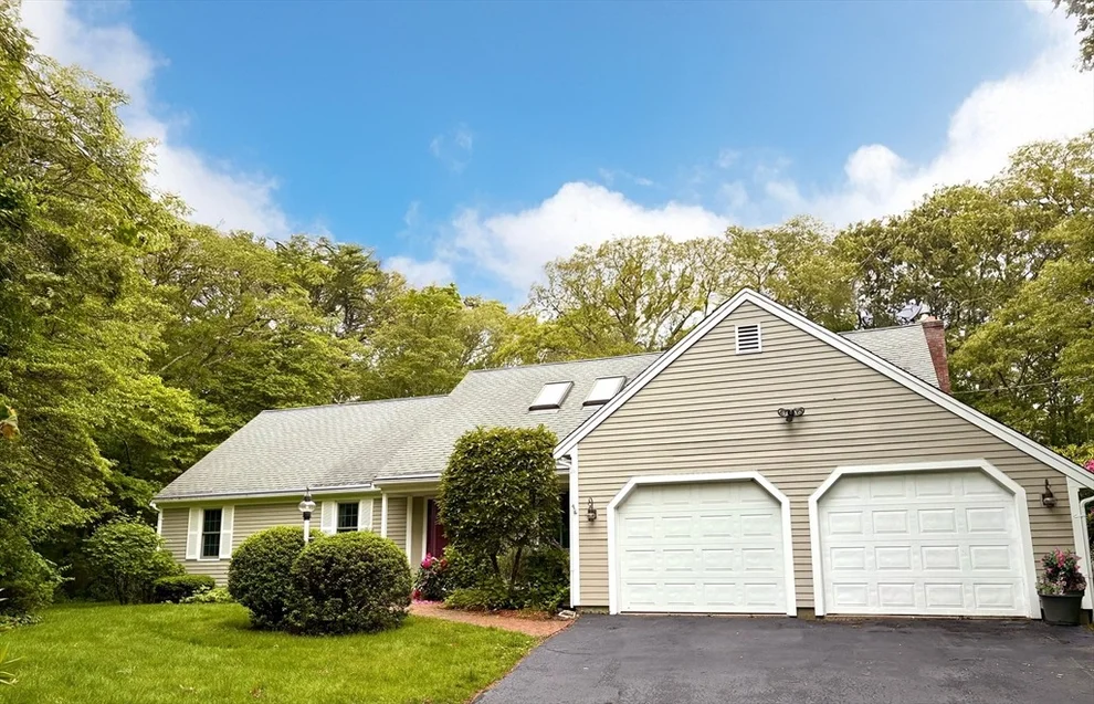 Unit for sale at 160 Coachman Ln, Barnstable, MA 02668