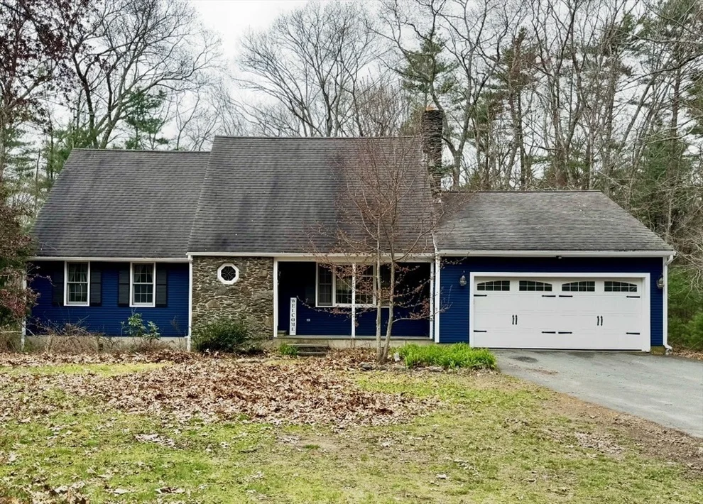 Unit for sale at 34 Staples Shore Rd, Lakeville, MA 02347