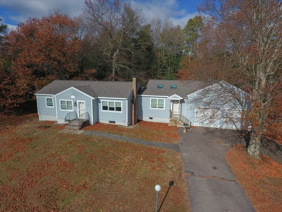Unit for sale at 40 Lyndon Road, Sharon, MA 02067