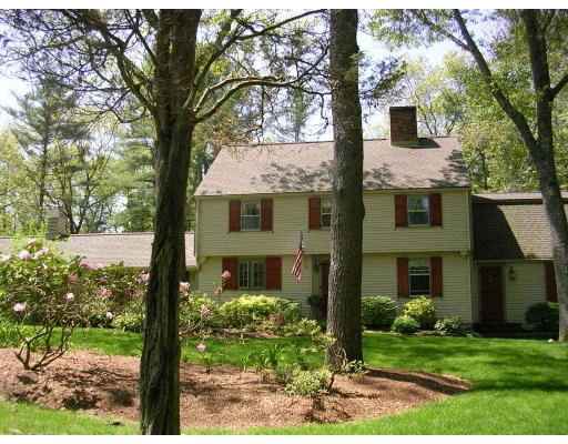 Unit for sale at 2 Cedar Knoll, Boxford, MA 01921