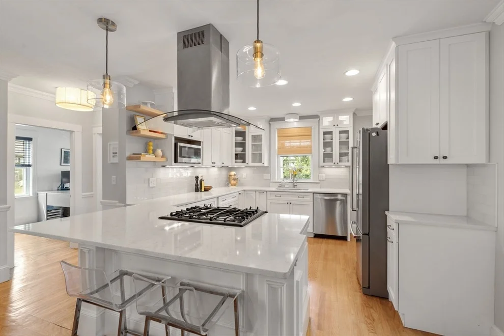 Unit for sale at 99 Watertown St, Watertown, MA 02472