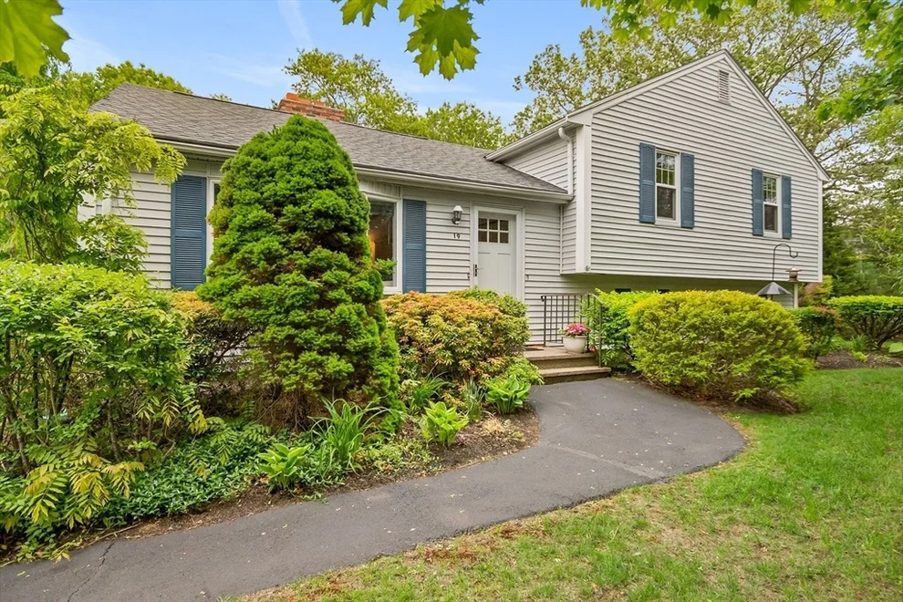 Unit for sale at 19 Hood Drive, Plymouth, MA 02360