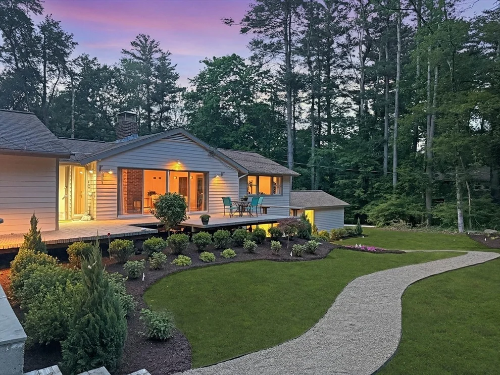 Unit for sale at 85 The Valley Rd, Concord, MA 01742