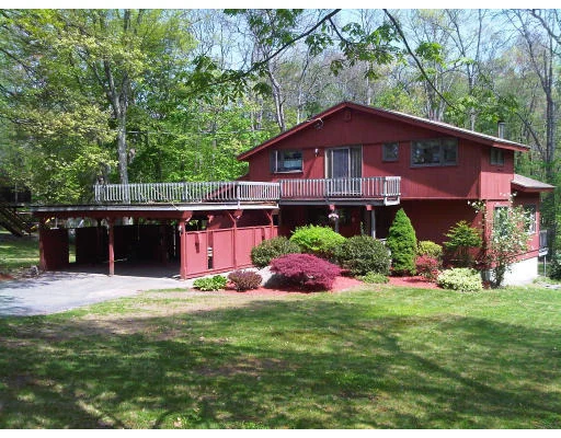 Unit for sale at 3 Kerry Ln, Hopkinton, MA 01748