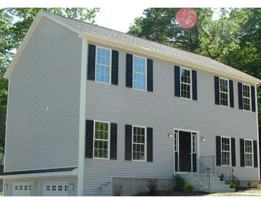 Unit for sale at 21 Glendale Ave, Shrewsbury, MA 01545