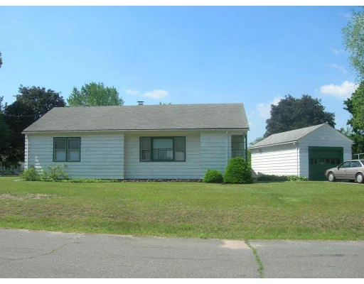Unit for sale at 39 Swol St., Chicopee, MA 01013