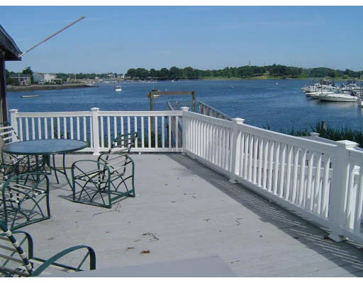 Unit for sale at 33R Bates Street, Danvers, MA 01923