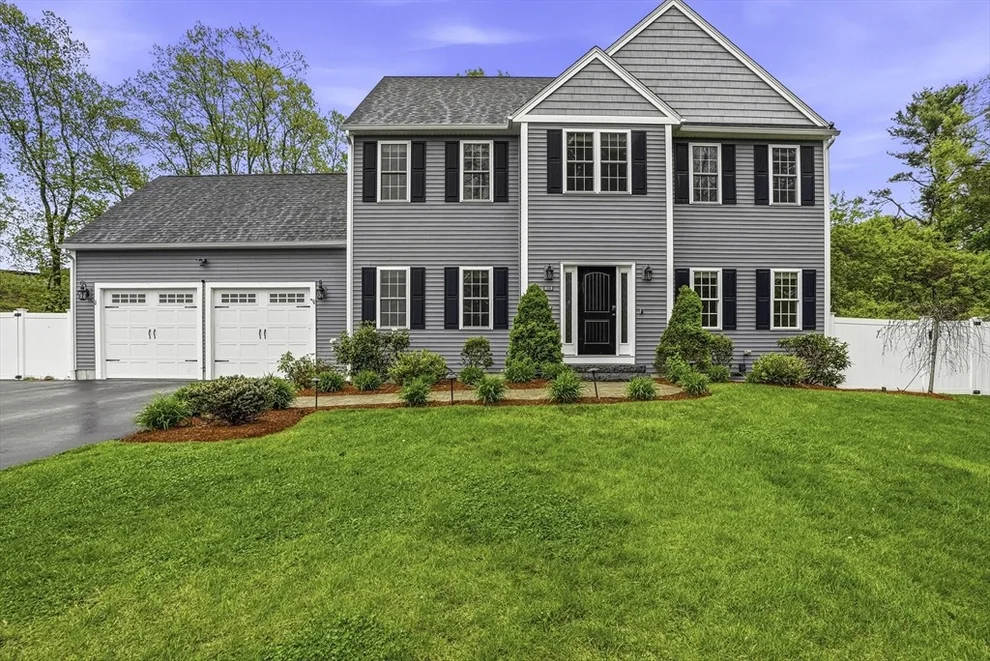 Unit for sale at 38 Gikas Ln, Marlborough, MA 01752