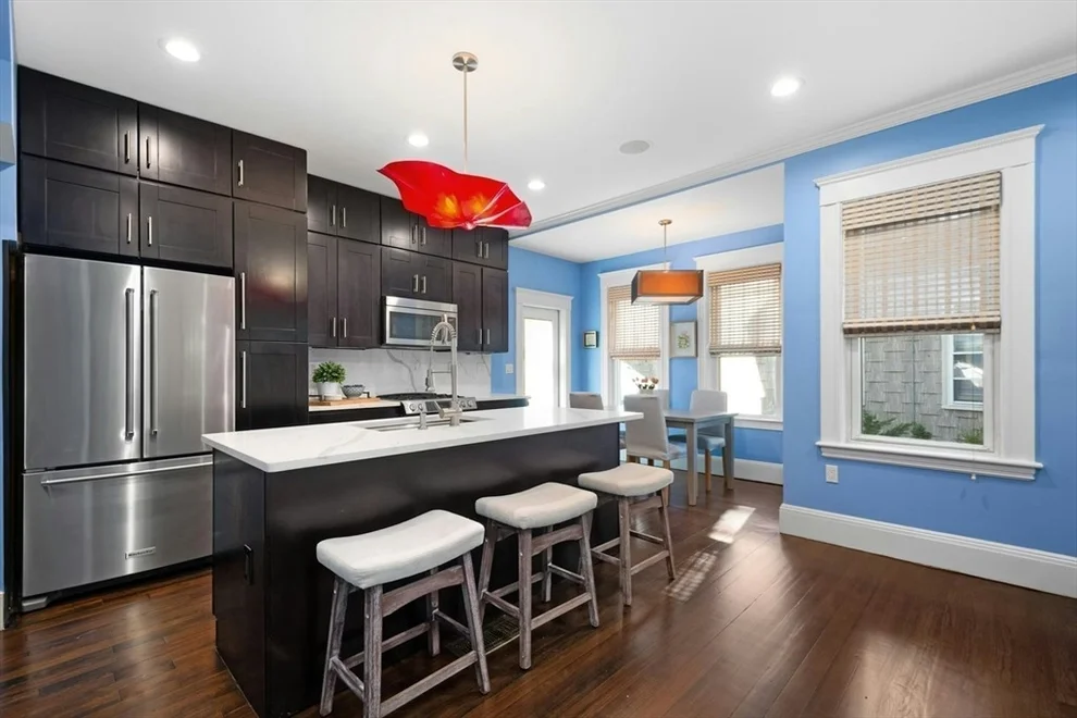 Unit for sale at 15 Oakview Ter, Boston, MA 02130