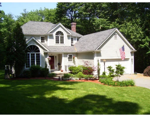 Unit for sale at 91 Saddle Hill Rd, Hopkinton, MA 01748