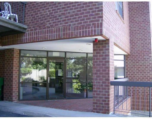 Unit for sale at 12 Chancery Ct, Lynn, MA 01902