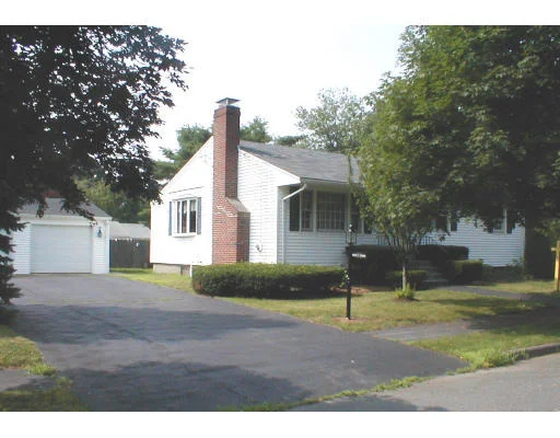Unit for sale at 5 Brookwood Lane, Danvers, MA 01923