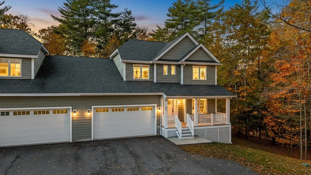 Unit for sale at 36 Winnicut Rd, North Hampton, NH 03862