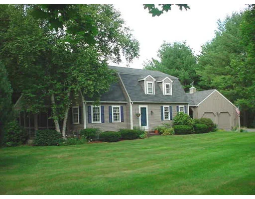 Unit for sale at 37 Brentwood Circle, North Andover, MA 01845
