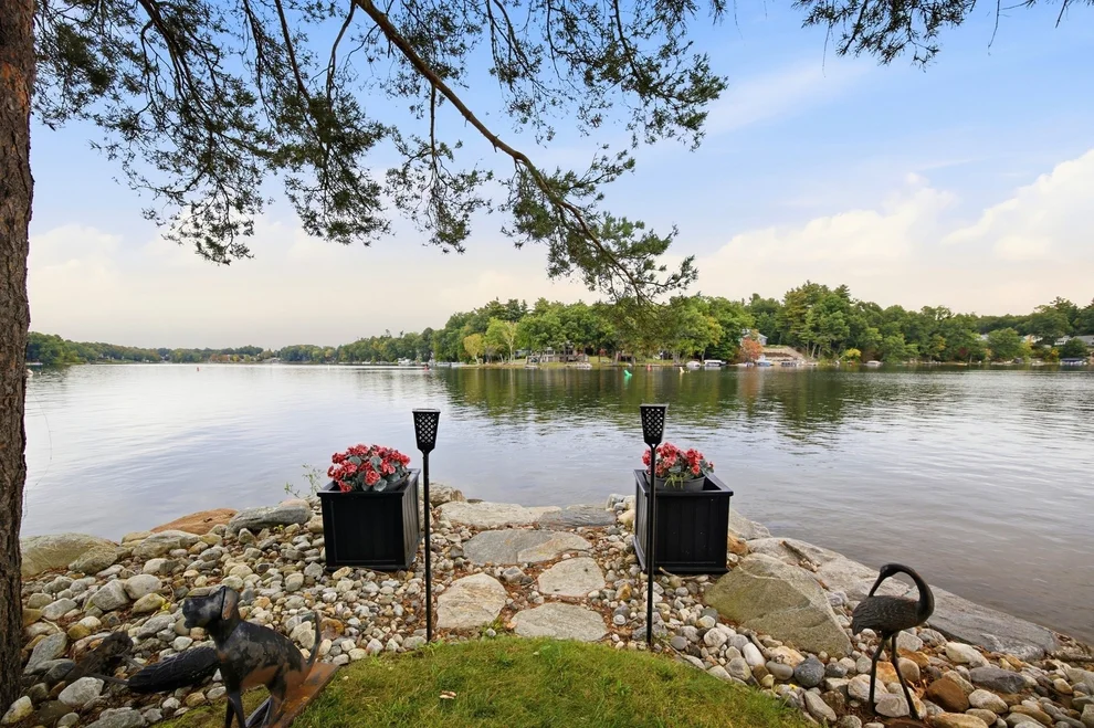 Unit for sale at 18 Brayton, Southwick, MA 01077