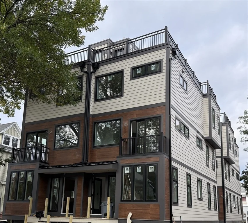 Unit for sale at 7 Belknap Street, Arlington, MA 02474