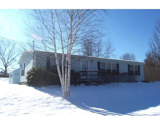 Unit for sale at 3 Rogers Lane, East Kingston, NH 03827