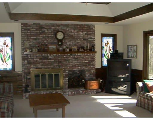 Unit for sale at 8 Coolidge Drive, Acton, MA 01720