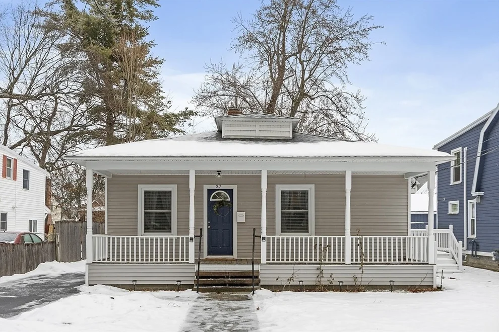 Unit for sale at 37 Wallis Park, Lunenburg, MA 01462