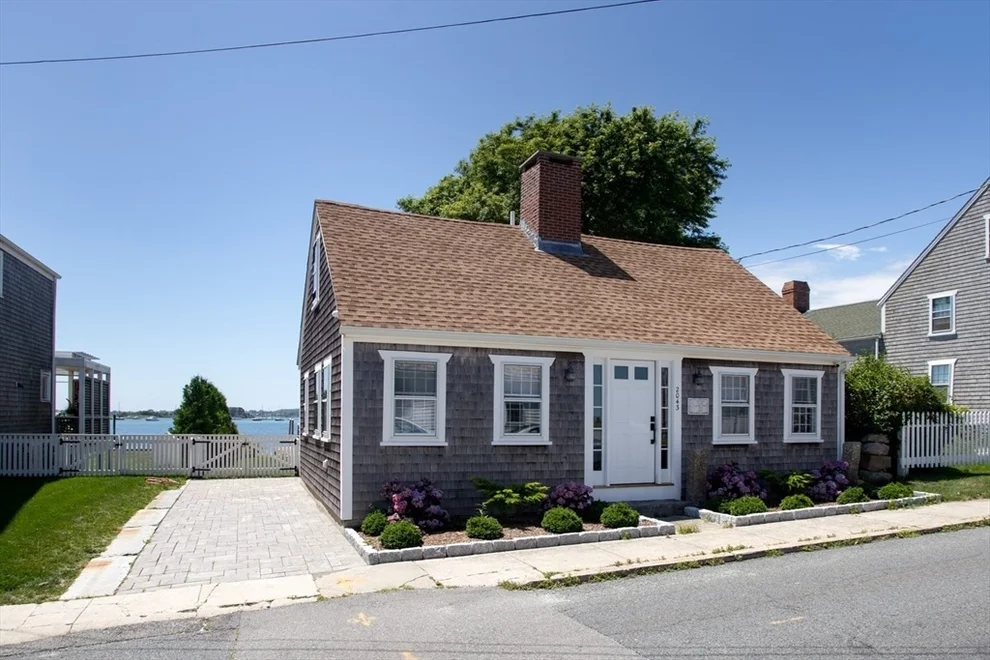 Unit for sale at 2043 Main Rd, Westport, MA 02791