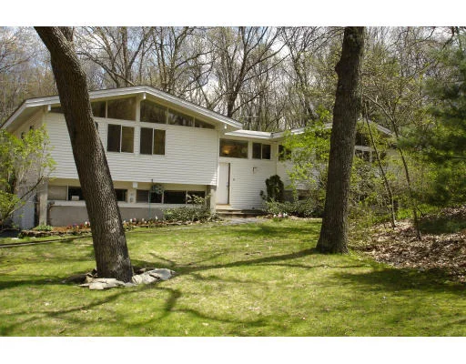 Unit for sale at 13 Indian Ridge Road, Natick, MA 01760