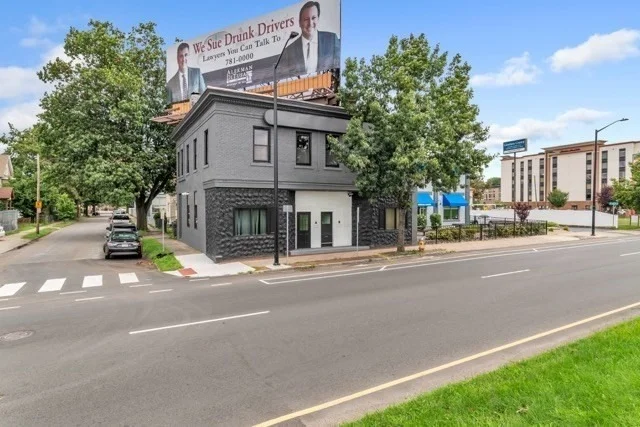 Unit for sale at 939 E Columbus Ave, Springfield, MA 01105