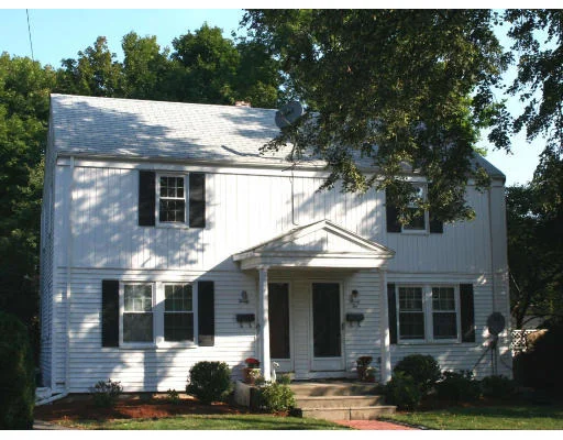 Unit for sale at 30 Hamilton Road, Wakefield, MA 01880