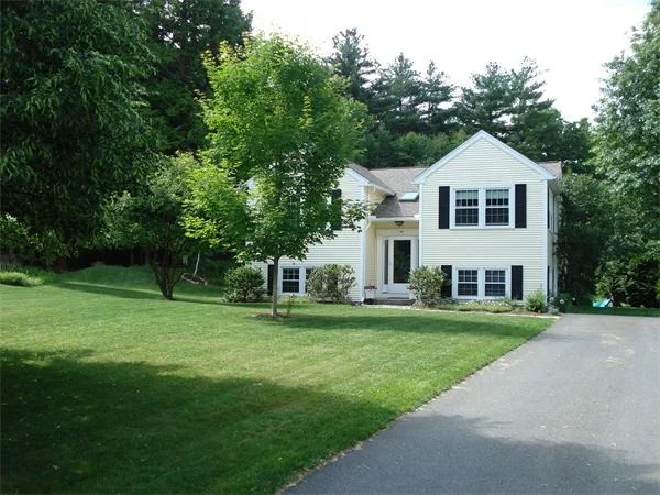 Unit for sale at 1 Dwight Circle, Amherst, MA 01002
