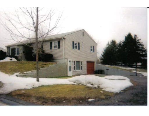 Unit for sale at 386 Clearview, Somerset, MA 02726