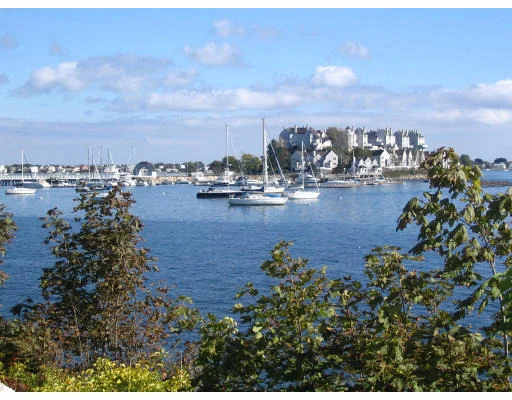 Unit for sale at 11 Douglas Ave, Hull, MA 02045