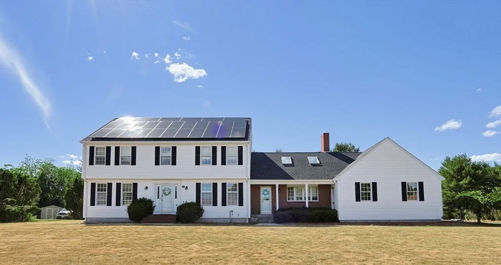 Unit for sale at 50 Meadowlark Dr, Seekonk, MA 02771