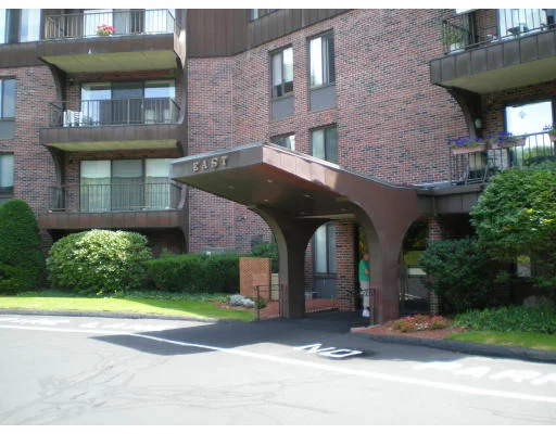 Unit for sale at 1008 Paradise Road, Swampscott, MA 01907