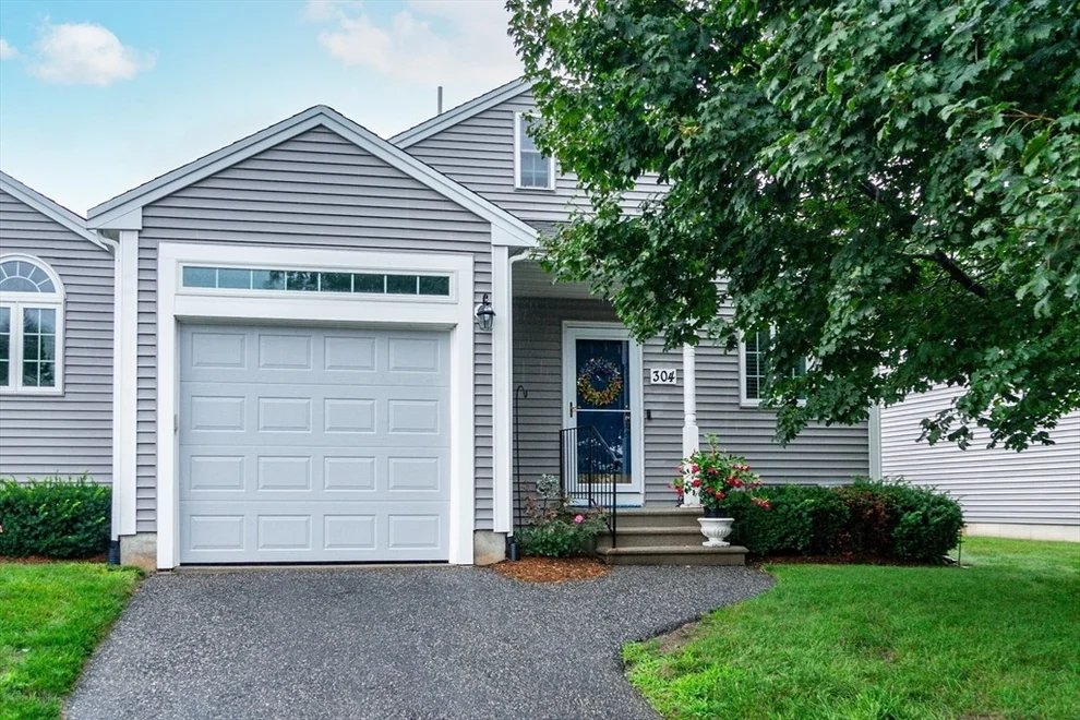 Unit for sale at 304 Village Ln, Bellingham, MA 02019