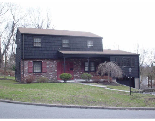 Unit for sale at 28 Baldwin St, Peabody, MA 01960