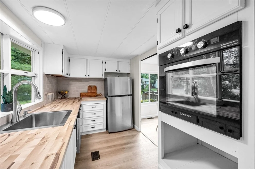 Unit for sale at 67 Willow, Wales, MA 01081