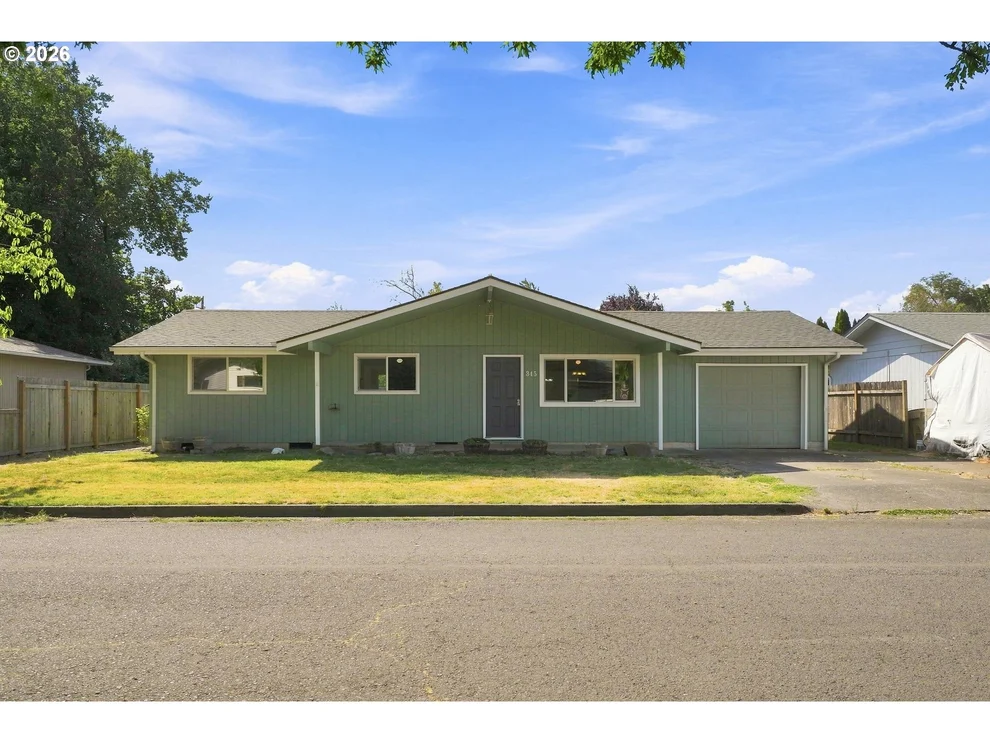 Unit for sale at 345 N 7TH PL, Harrisburg, OR 97446