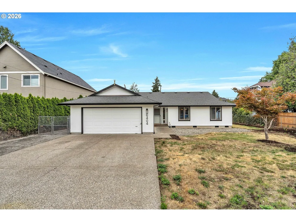Unit for sale at 6404 SE CARLTON ST, Portland, OR 97206