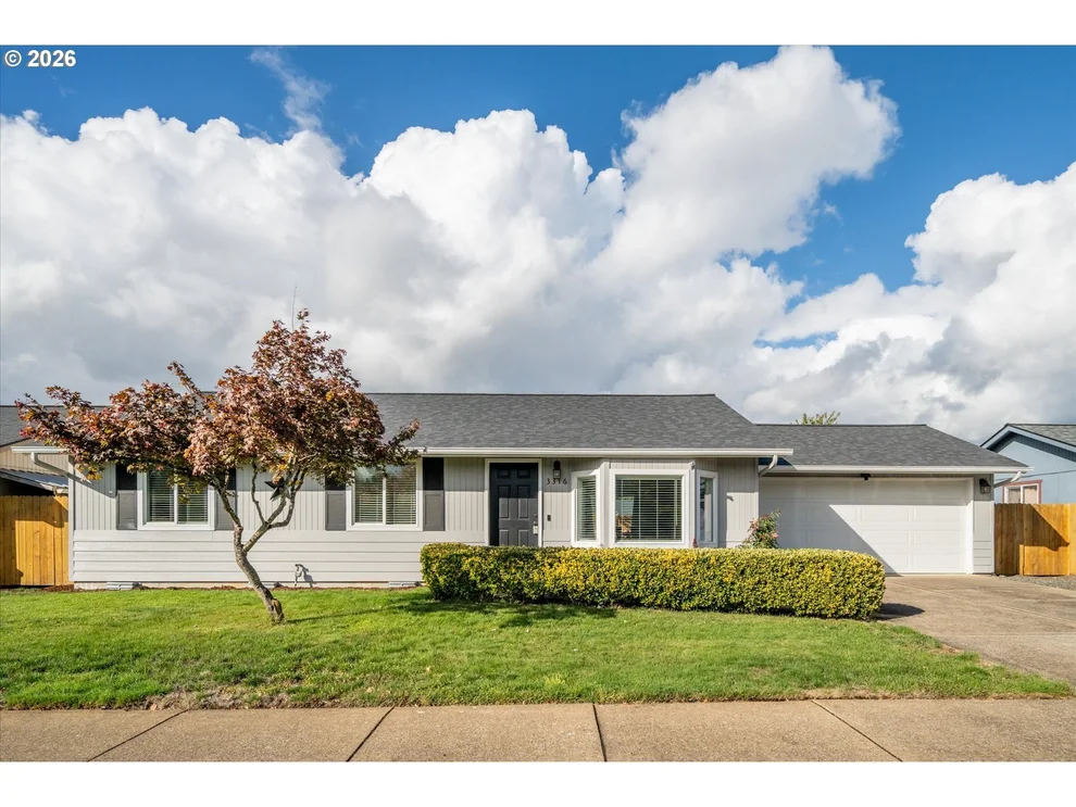 Unit for sale at 3316 REDWOOD DR, Springfield, OR 97478