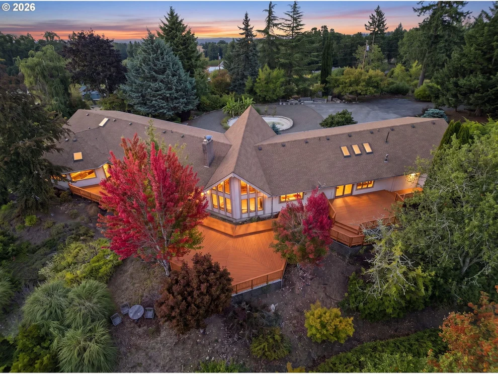 Unit for sale at 87188 GREEN HILL RD, Eugene, OR 97402