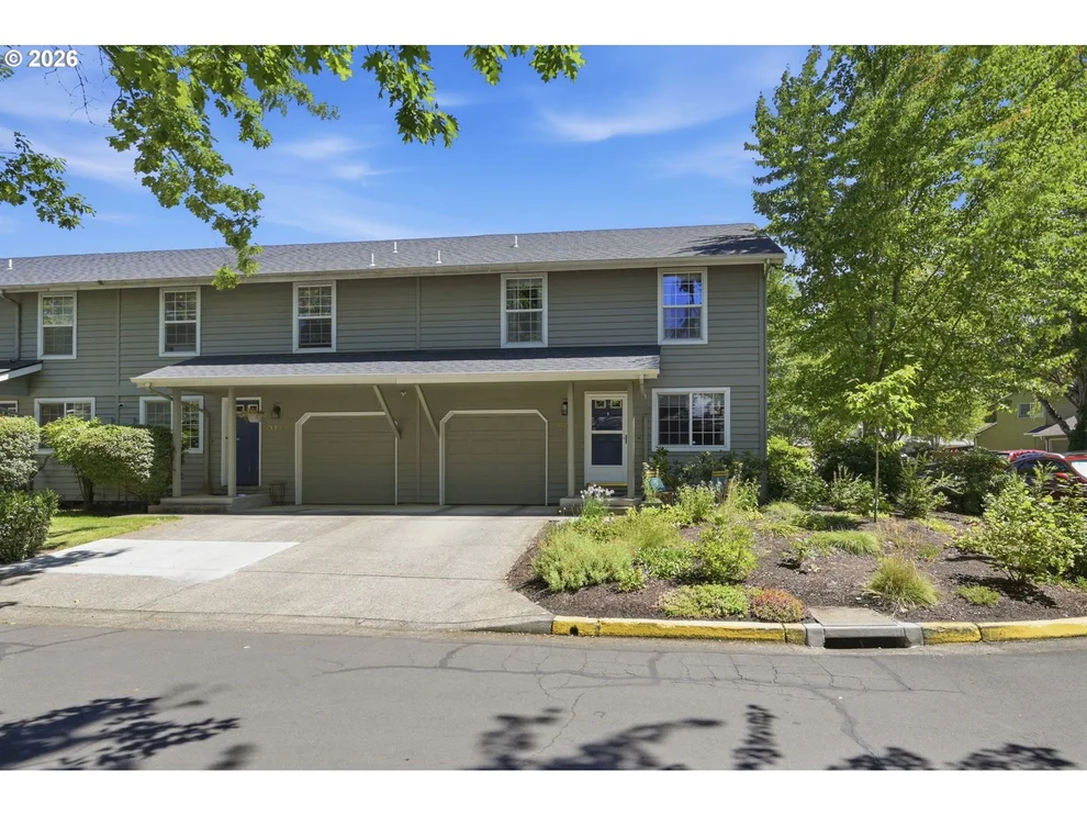 Unit for sale at 3743 WESTLEIGH ST, Eugene, OR 97405