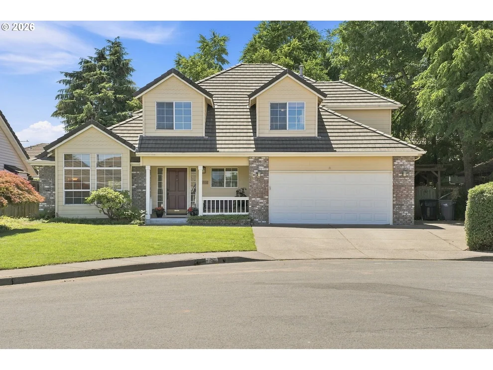 Unit for sale at 845 RAINTREE WAY, Springfield, OR 97477