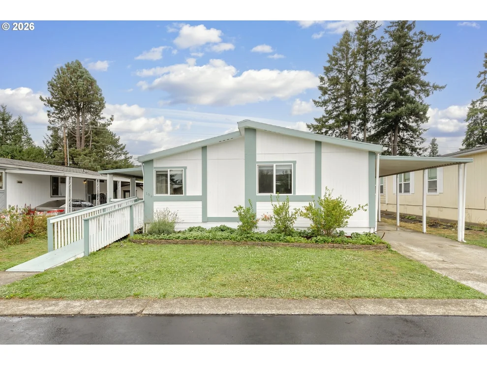 Unit for sale at 12450 SW FISCHER RD, Portland, OR 97224