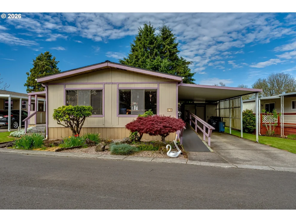 Unit for sale at 1225 W 10TH AVE, JunctionCity, OR 97448